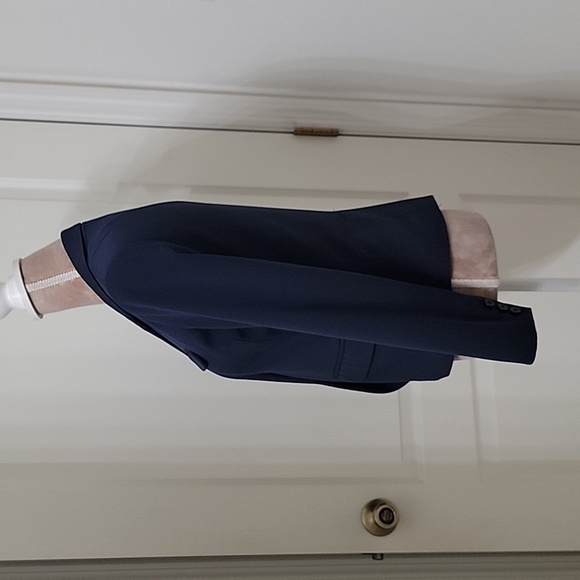 Gap Size 0 Navy Blue Fitted Blazer, Double Button, Excellent Used Condition - Picture 2 of 13